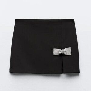 ZARA BOW MINI SKIRT